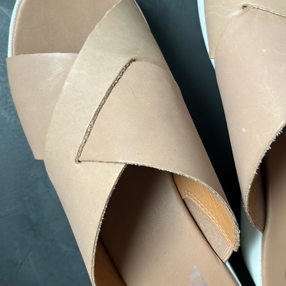 Sorel Cameron Tan Flatform Mule Sandals - Picture 9 of 10